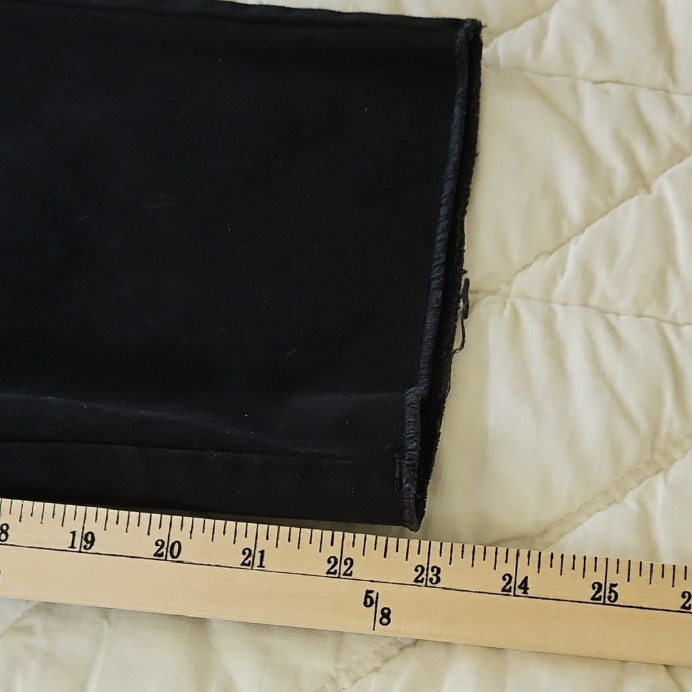 Volcom Black Mid-Rise Wide Leg Capris (True To This) - Picture 8 of 9
